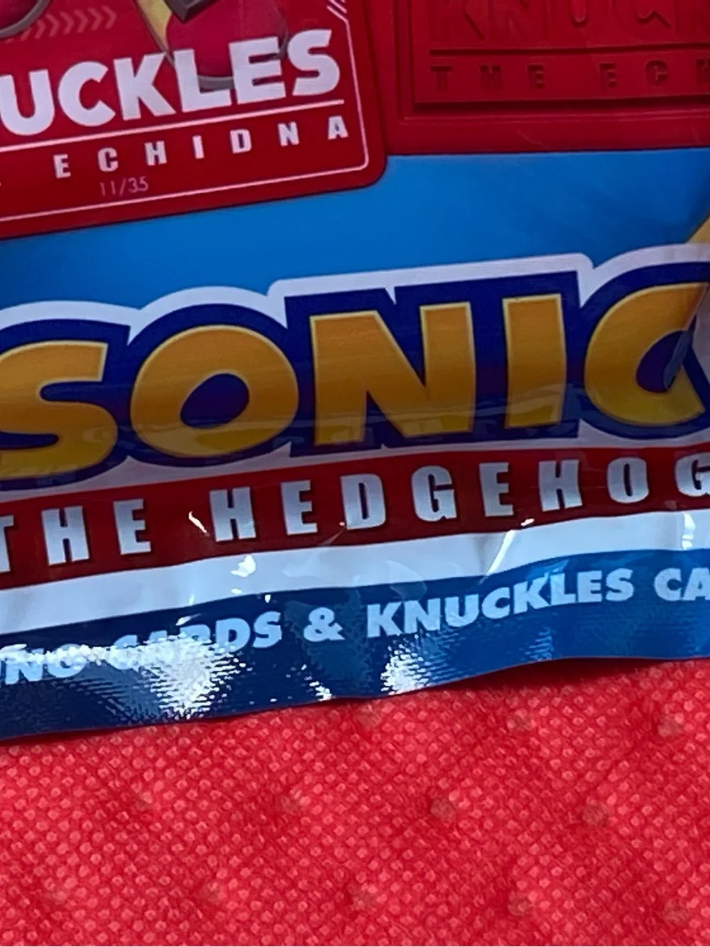 Knuckles Sonic the Hedgehog Wendy’s includes 5 trading cards & case NEW